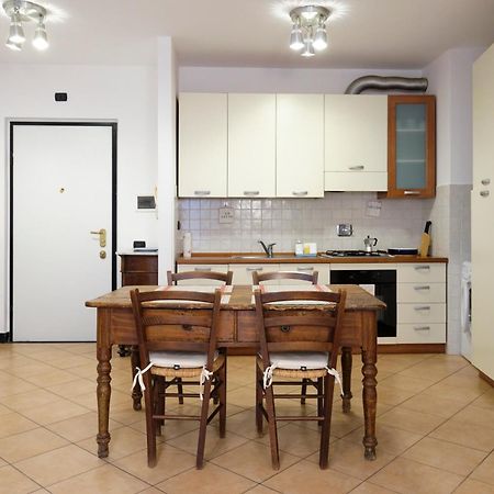 Prione'S Apartment Bis Janov Exteriér fotografie